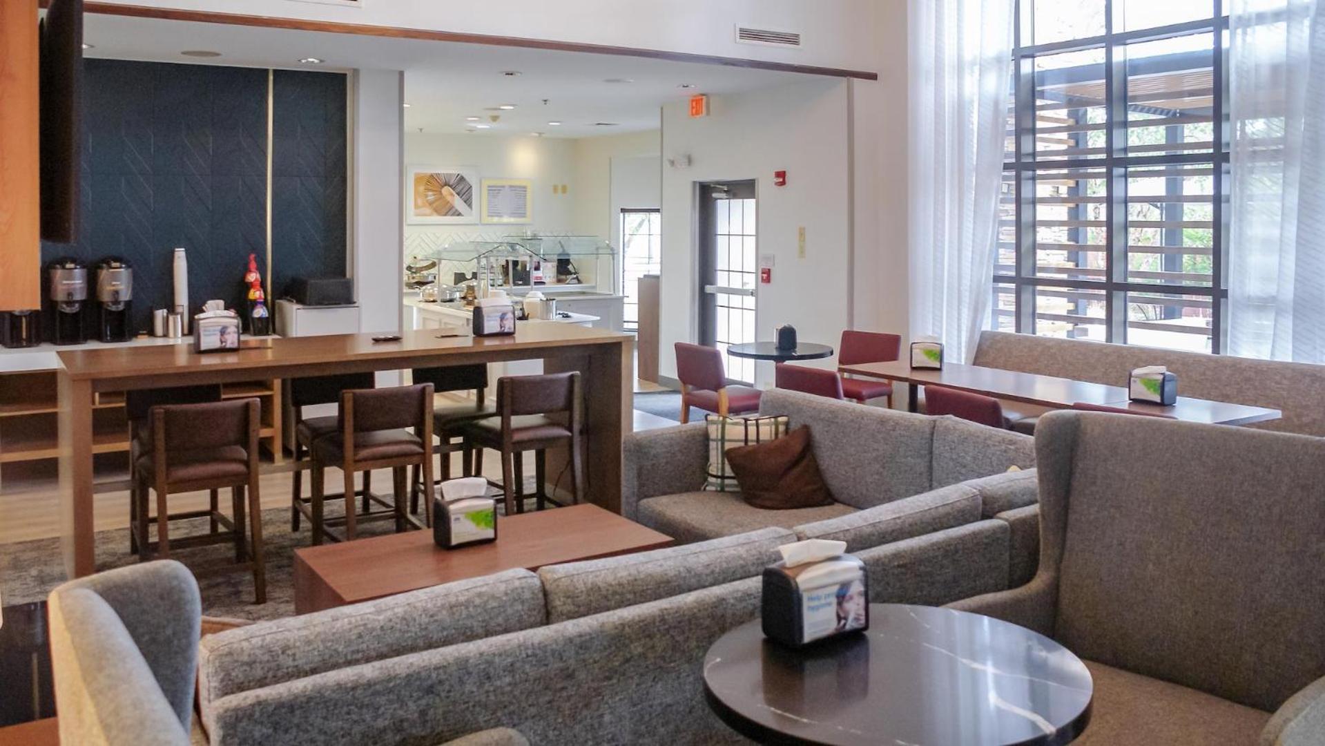 Staybridge Suites Omaha 80Th And Dodge By Ihg Εξωτερικό φωτογραφία