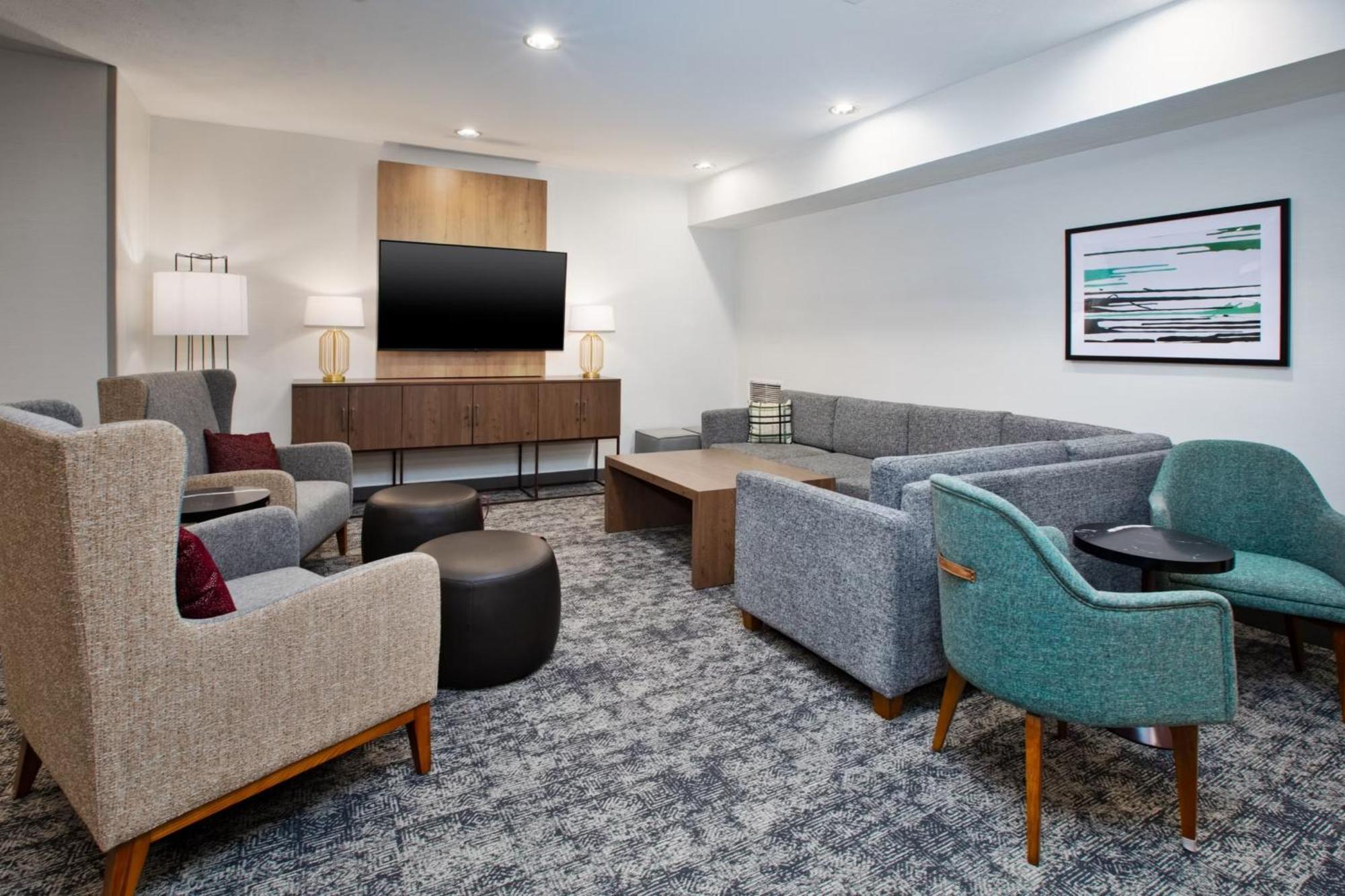 Staybridge Suites Omaha 80Th And Dodge By Ihg Εξωτερικό φωτογραφία