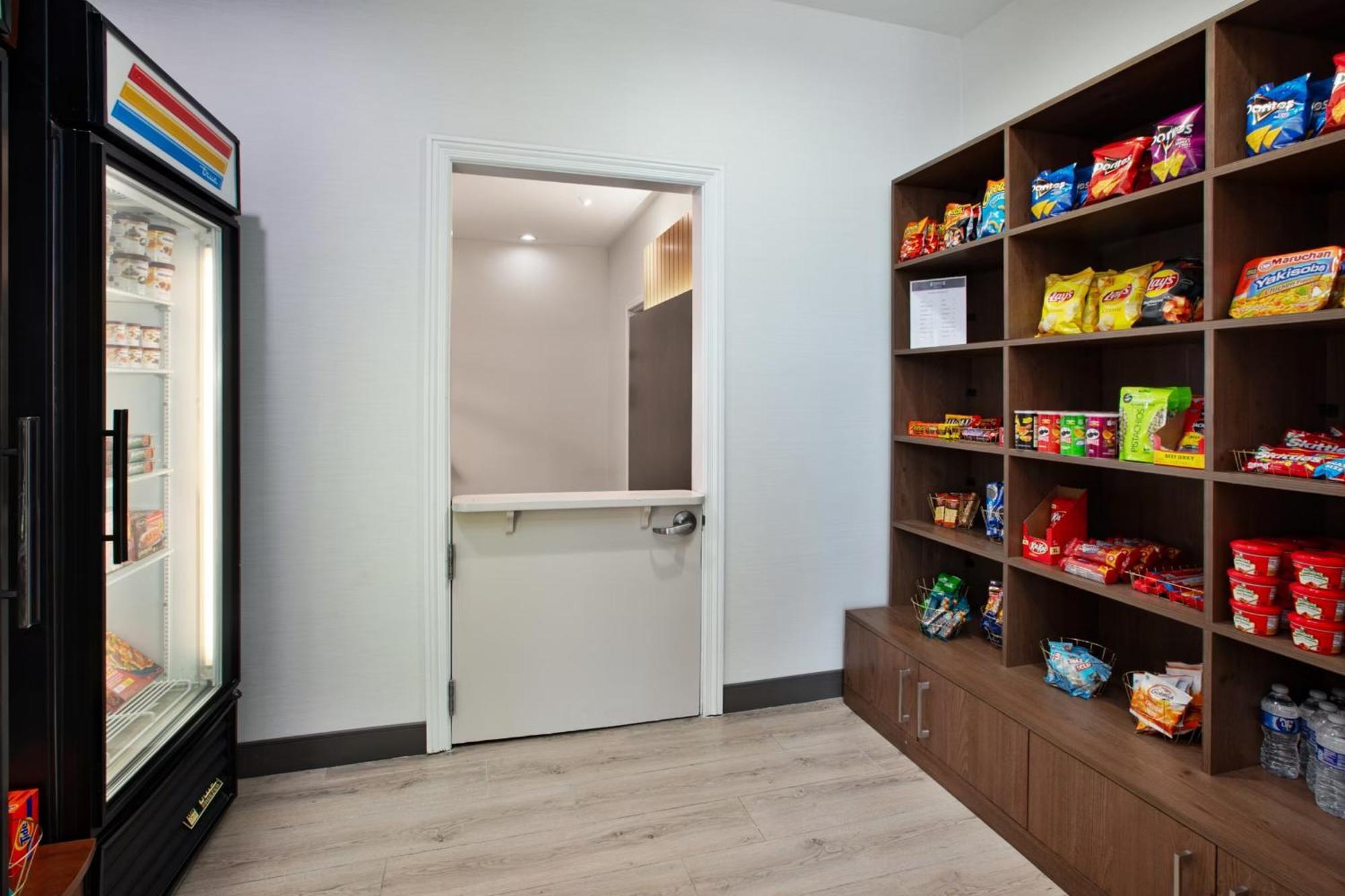 Staybridge Suites Omaha 80Th And Dodge By Ihg Εξωτερικό φωτογραφία